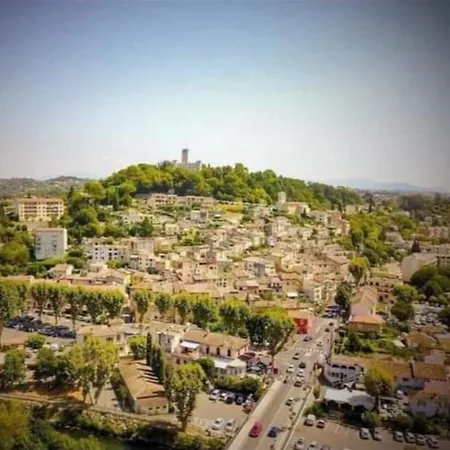 Au Coeur De Loubet Apartment *