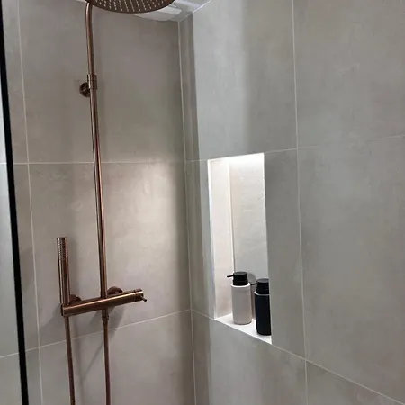 Apartment Au Coeur De Loubet *